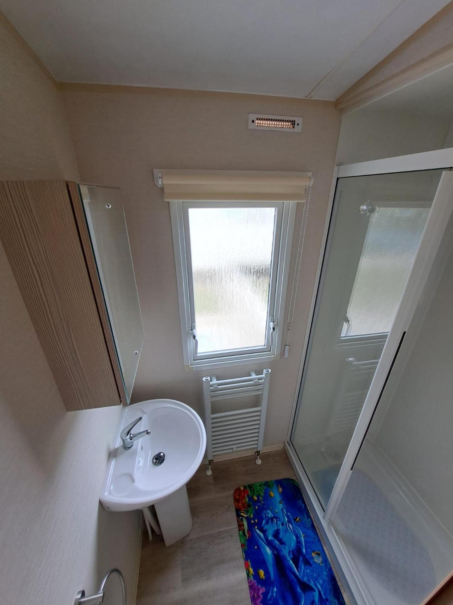 Caravan Waxholme Экстерьер фото